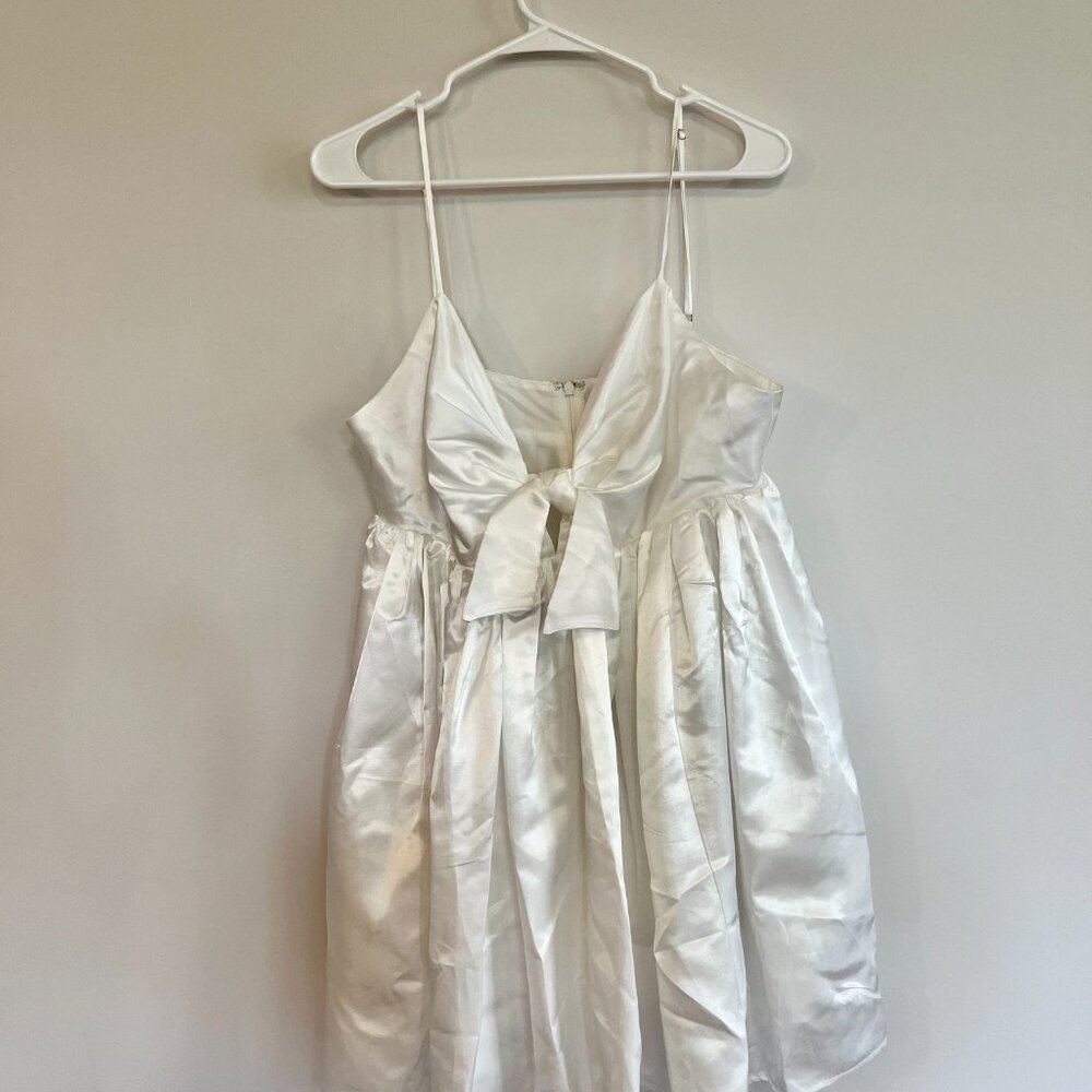 Lulus Baby Girl White Satin Babydoll Mini Dress With Pockets